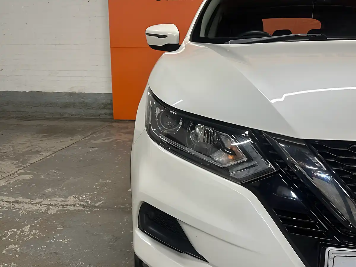Used 2021 Nissan Qashqai Acenta Premium White - Interior and Exterior details 15