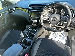 Used 2021 Nissan Qashqai Acenta Premium White - Interior and Exterior details 18