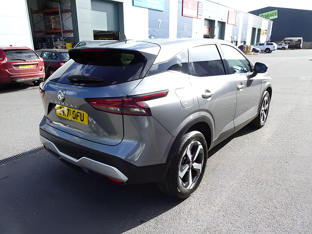 Used 2021 Nissan Qashqai N-Connecta Gun Metal - Interior and Exterior details 11
