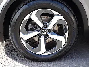 Used 2021 Nissan Qashqai N-Connecta Gun Metal - Interior and Exterior details 18