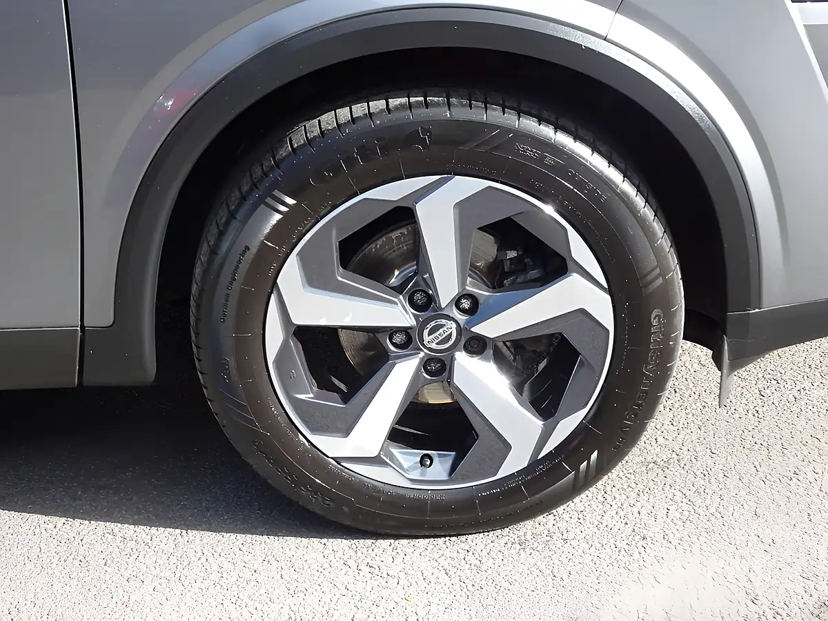 Used 2021 Nissan Qashqai N-Connecta Gun Metal - Interior and Exterior details 20