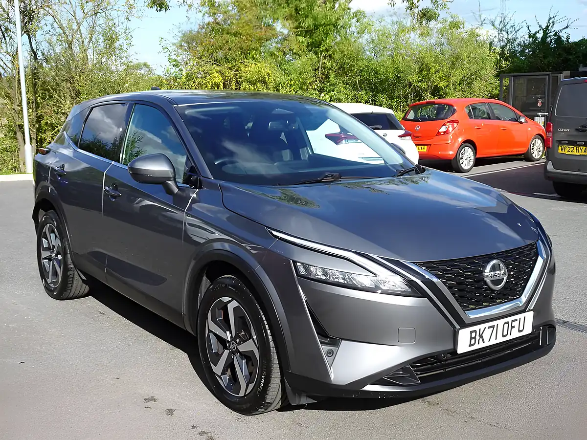 Used 2021 Nissan Qashqai N-Connecta Gun Metal - Interior and Exterior details 7