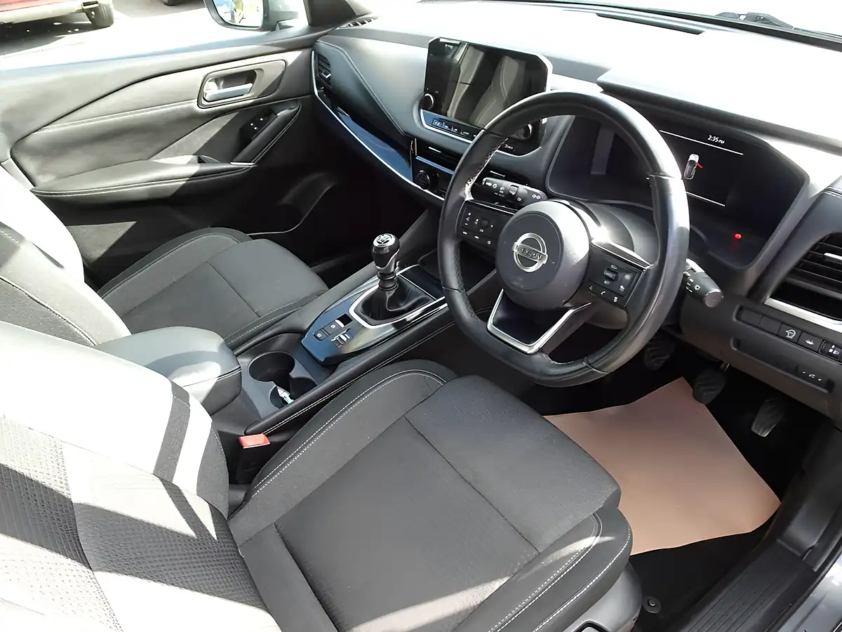 Used 2021 Nissan Qashqai N-Connecta Gun Metal - Interior and Exterior details 8