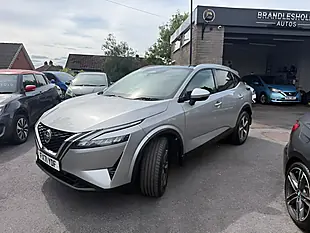 Used 2021 Nissan Qashqai N-Connecta Silver - Interior and Exterior details 2