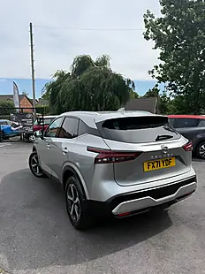 Used 2021 Nissan Qashqai N-Connecta Silver - Interior and Exterior details 3