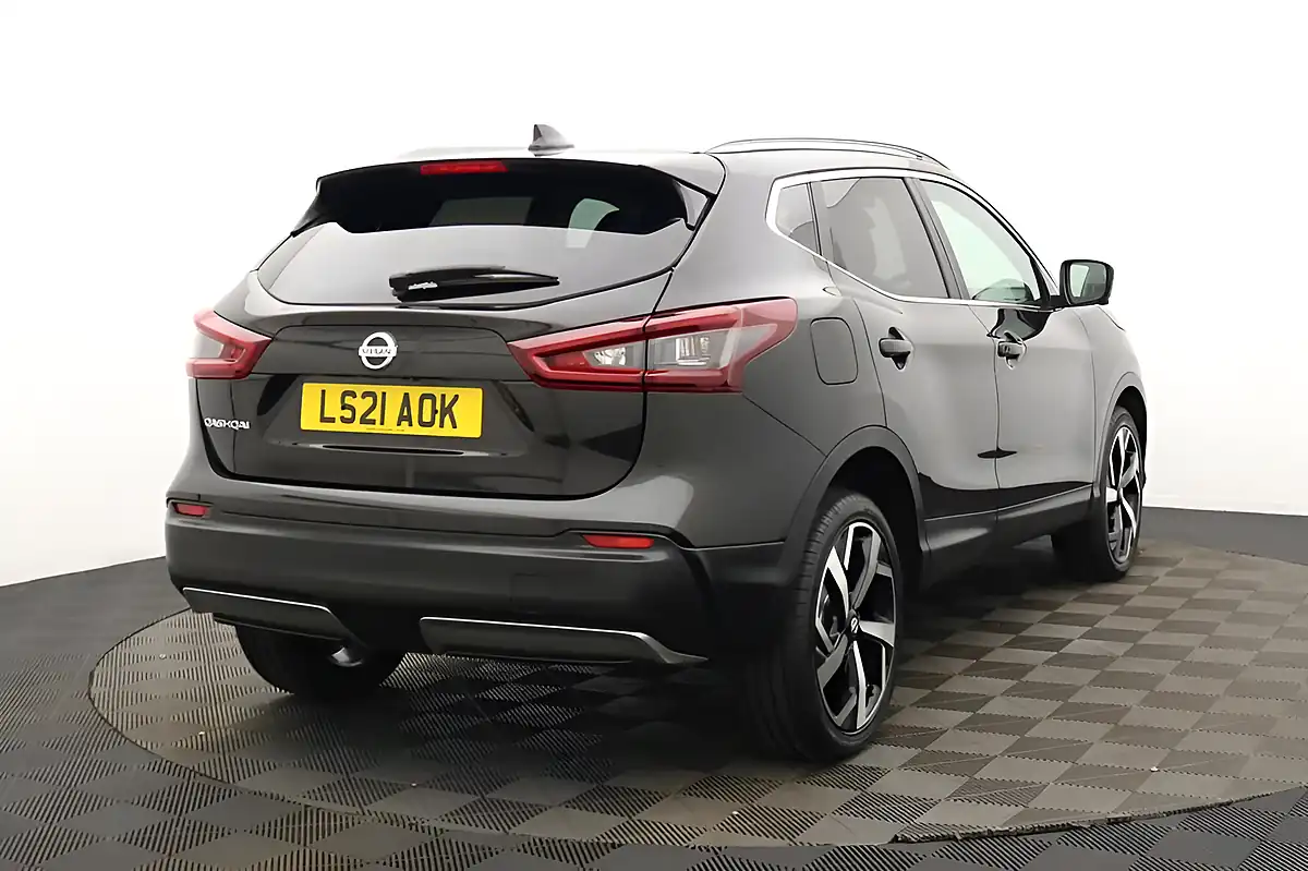 Used 2021 Nissan Qashqai N-Motion Black - Interior and Exterior details 3