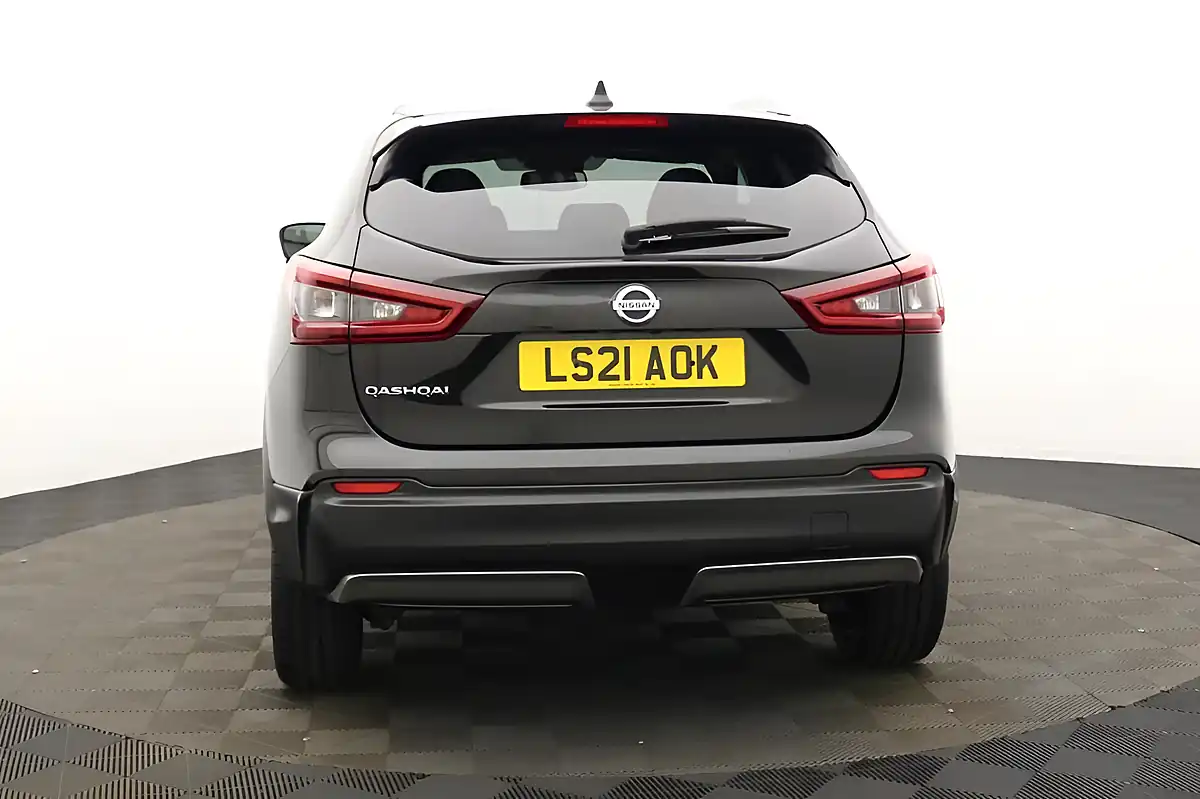Used 2021 Nissan Qashqai N-Motion Black - Interior and Exterior details 4