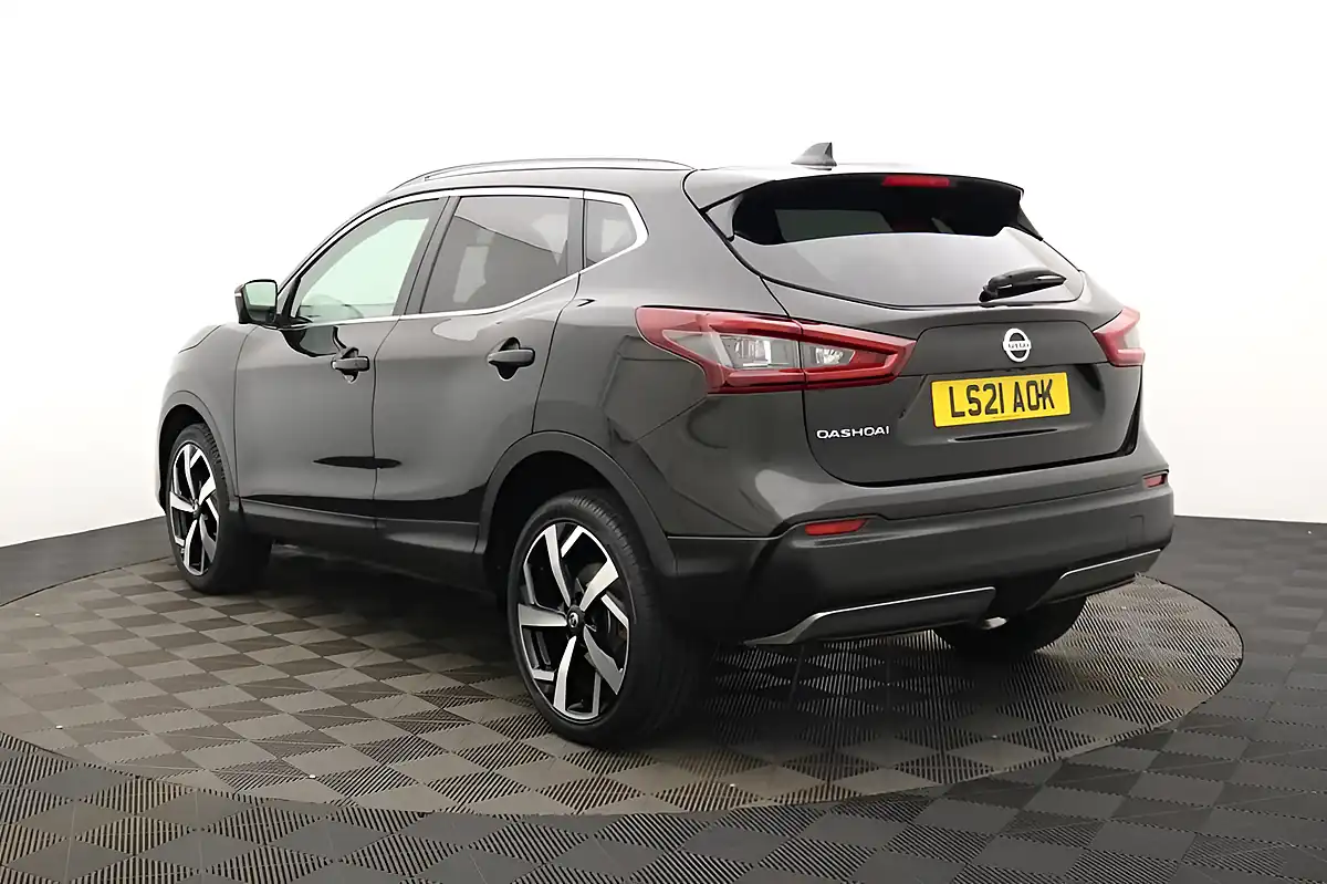 Used 2021 Nissan Qashqai N-Motion Black - Interior and Exterior details 5