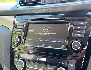 Used 2021 Nissan Qashqai N-Motion Magnetic Red - Interior and Exterior details 14
