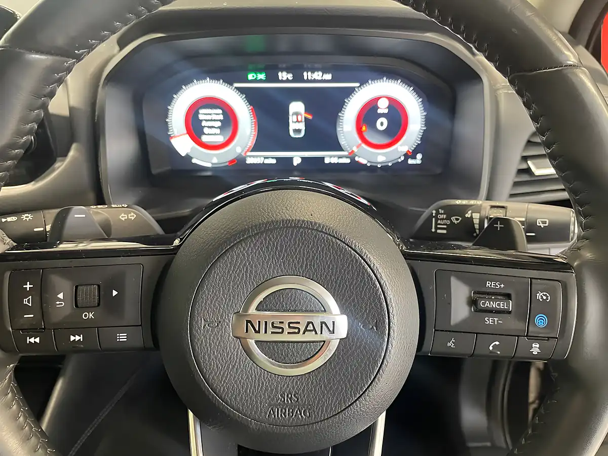 Used 2021 Nissan Qashqai Premiere Edition Black - Interior and Exterior details 13
