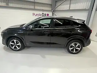 Used 2021 Nissan Qashqai Premiere Edition Black - Interior and Exterior details 7