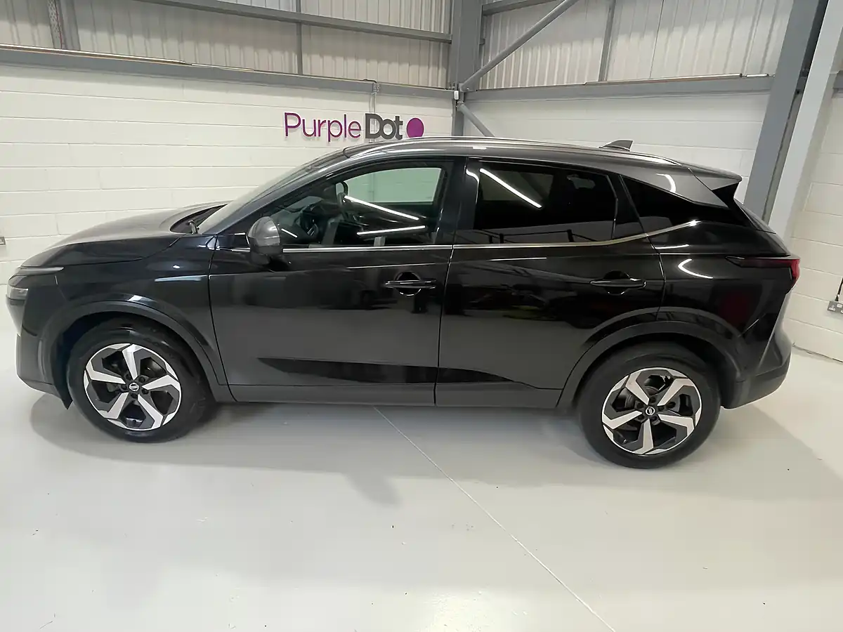 Used 2021 Nissan Qashqai Premiere Edition Black - Interior and Exterior details 7