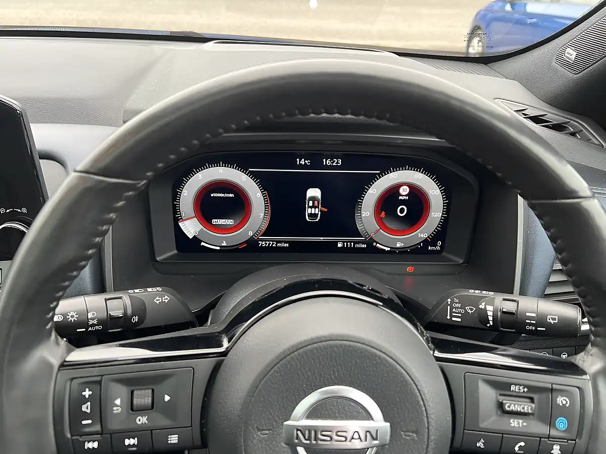 Used 2021 Nissan Qashqai Tekna+ Magnetic Blue Met - Interior and Exterior details 10