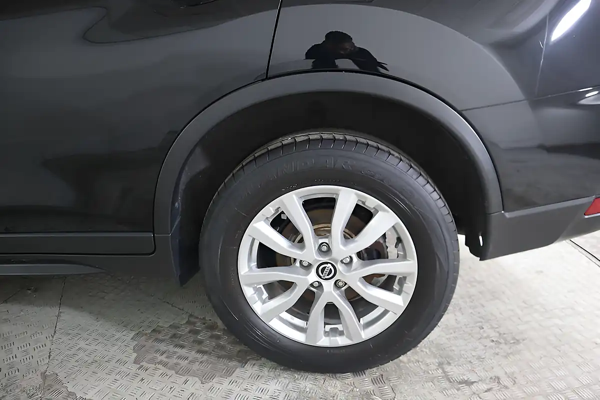 Used 2021 Nissan X-Trail Acenta Premium Black - Interior and Exterior details 10