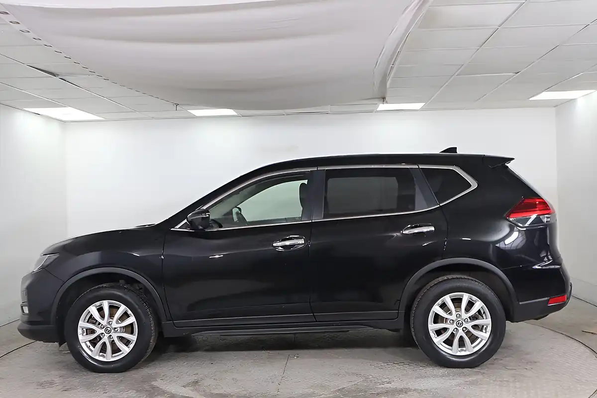 Used 2021 Nissan X-Trail Acenta Premium Black - Interior and Exterior details 8