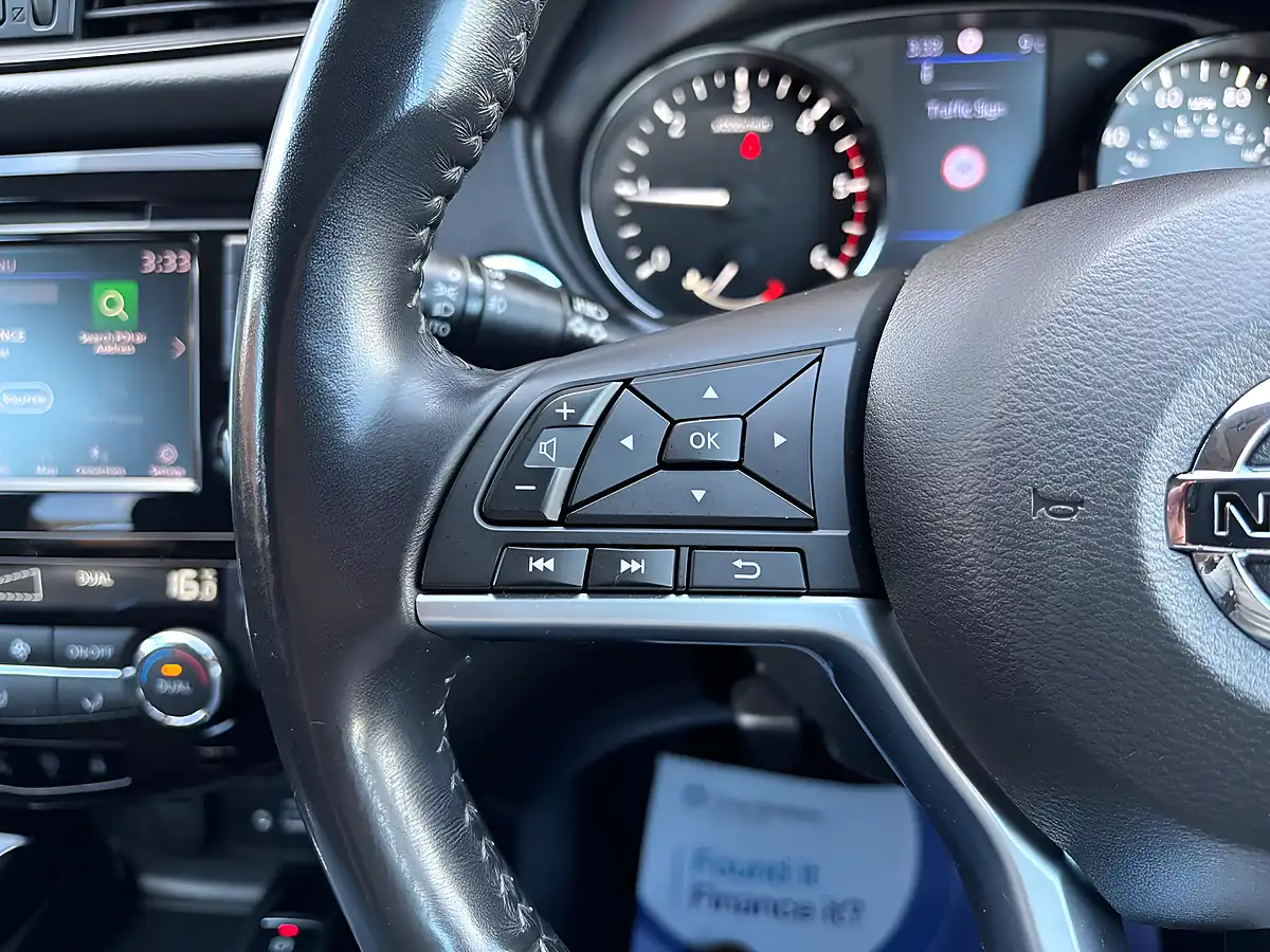 Used 2021 Nissan X-Trail N-Connecta Grey - Interior and Exterior details 16