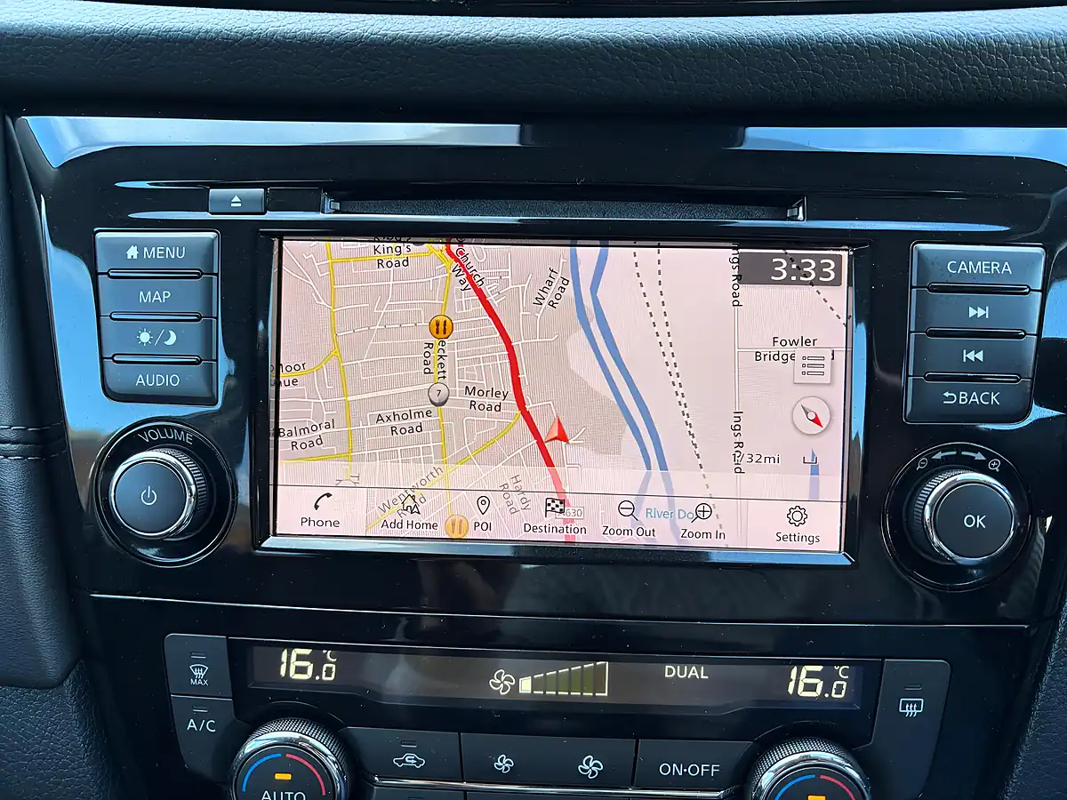 Used 2021 Nissan X-Trail N-Connecta Grey - Interior and Exterior details 17
