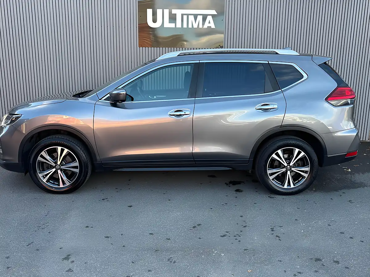 Used 2021 Nissan X-Trail N-Connecta Grey - Interior and Exterior details 5