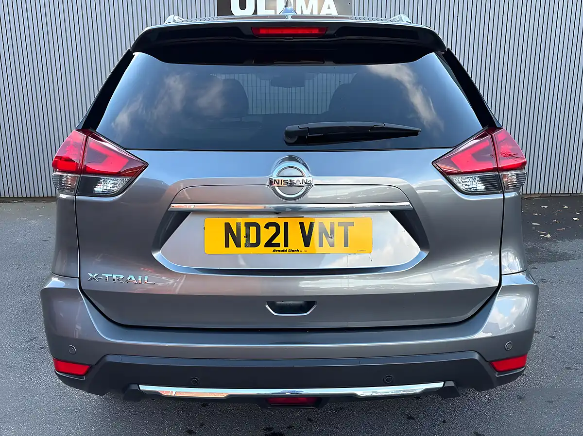 Used 2021 Nissan X-Trail N-Connecta Grey - Interior and Exterior details 6
