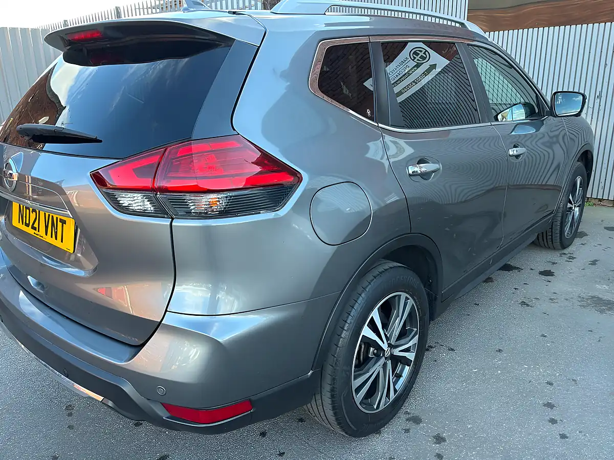Used 2021 Nissan X-Trail N-Connecta Grey - Interior and Exterior details 8