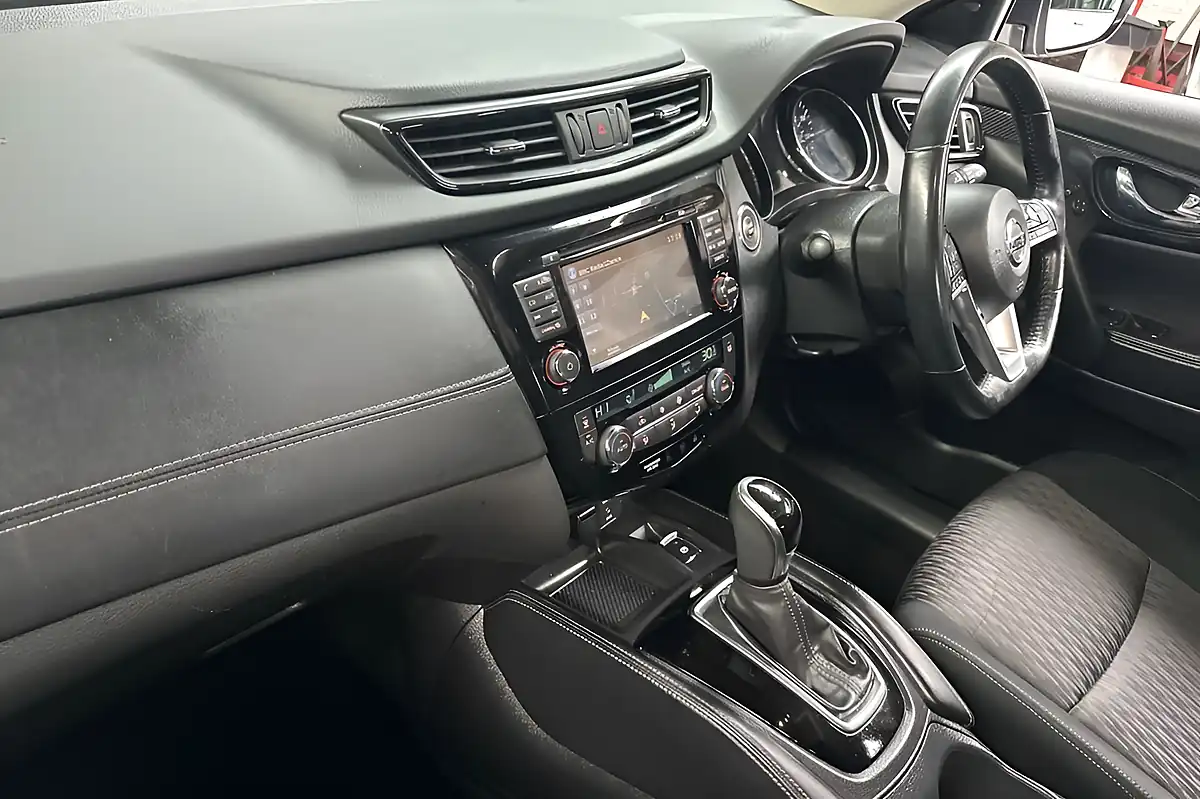 Used 2021 Nissan X-Trail N-Connecta Gun Metal - Interior and Exterior details 15