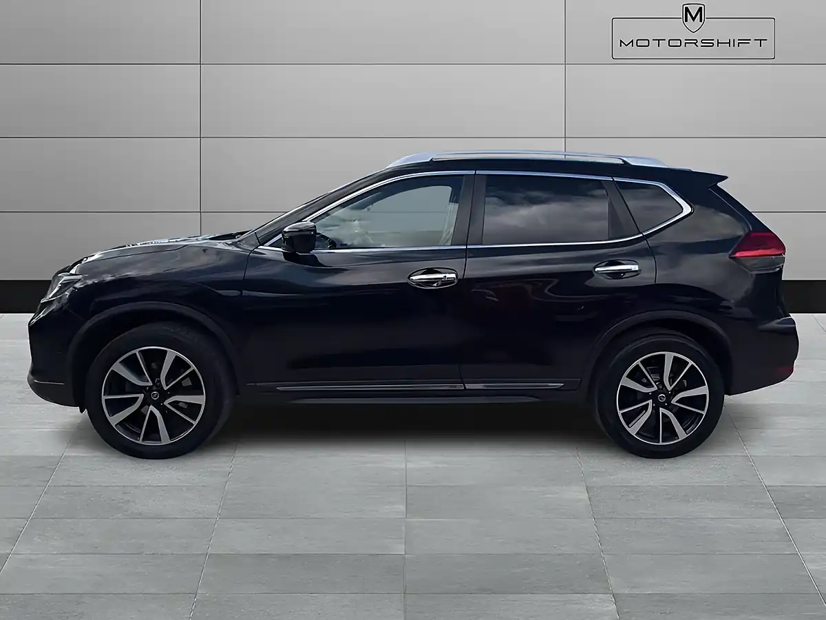Used 2021 Nissan X-Trail Tekna Black - Interior and Exterior details 6