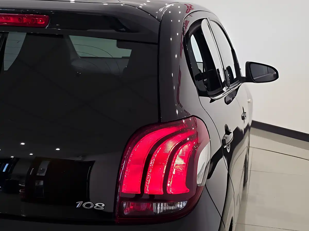 Used 2021 Peugeot 108 Collection Black - Interior and Exterior details 10