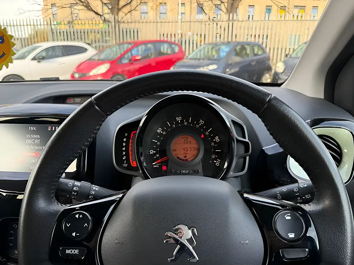 Used 2021 Peugeot 108 Collection White - Interior and Exterior details 13