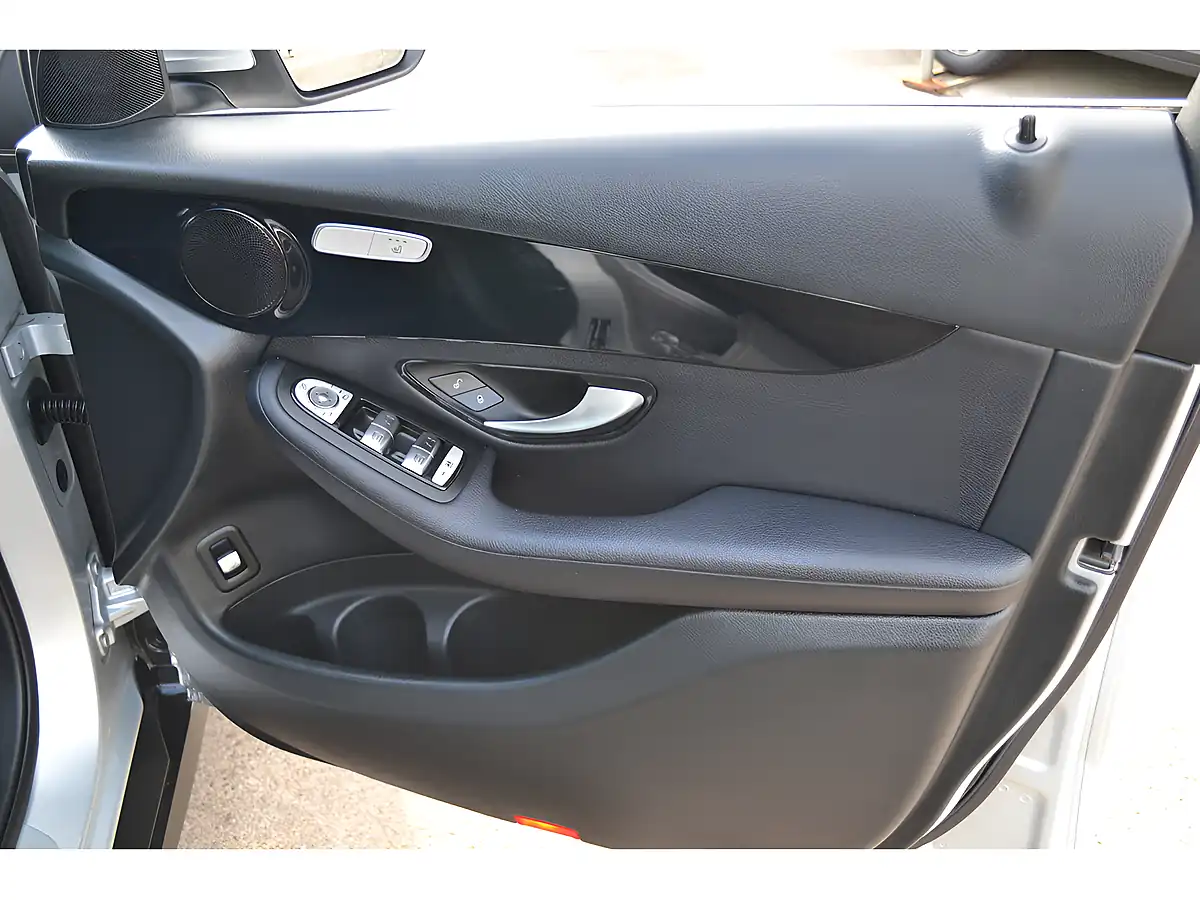 Used 2021 Peugeot 2008 Allure Grey - Interior and Exterior details 12