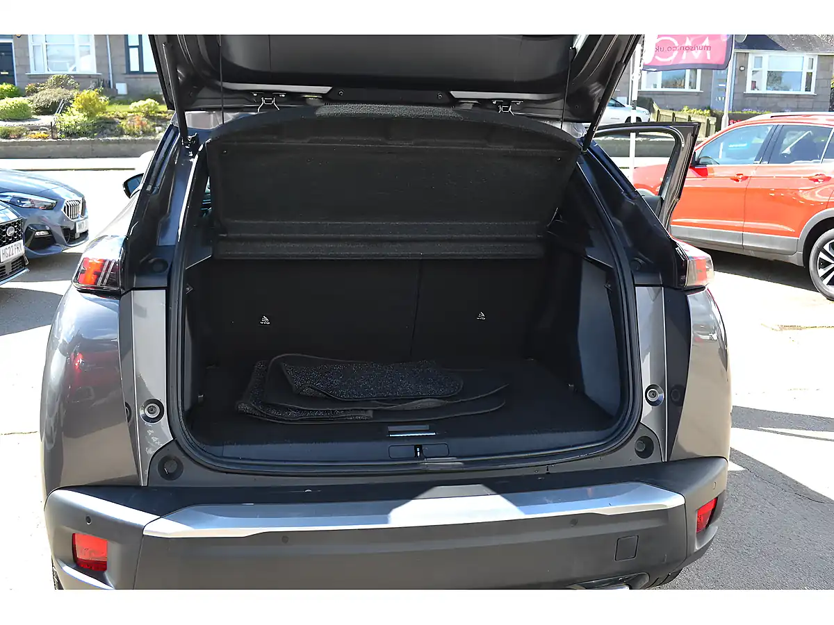 Used 2021 Peugeot 2008 Allure Grey - Interior and Exterior details 16