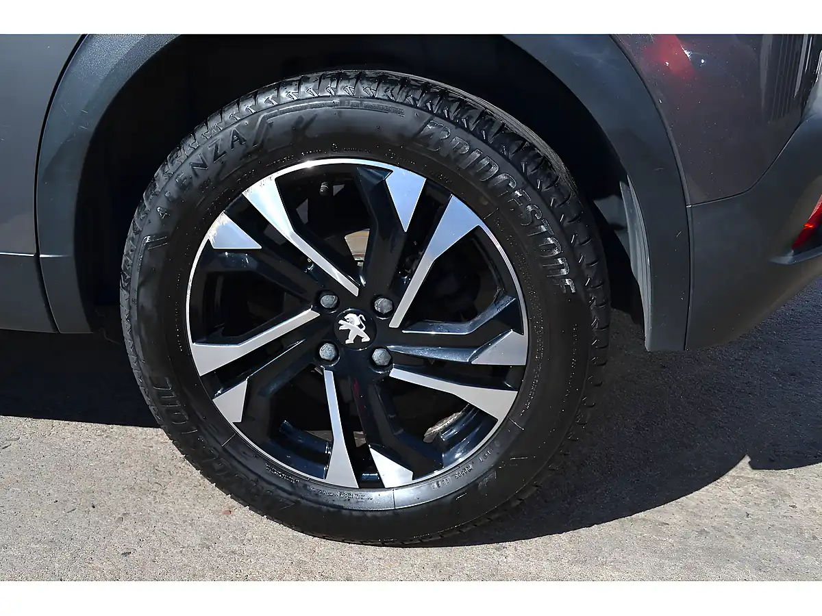 Used 2021 Peugeot 2008 Allure Grey - Interior and Exterior details 7