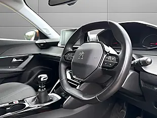 Used 2021 Peugeot 2008 Allure Orange - Interior and Exterior details 11
