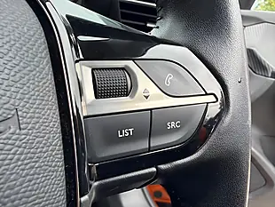 Used 2021 Peugeot 2008 Allure Orange - Interior and Exterior details 12