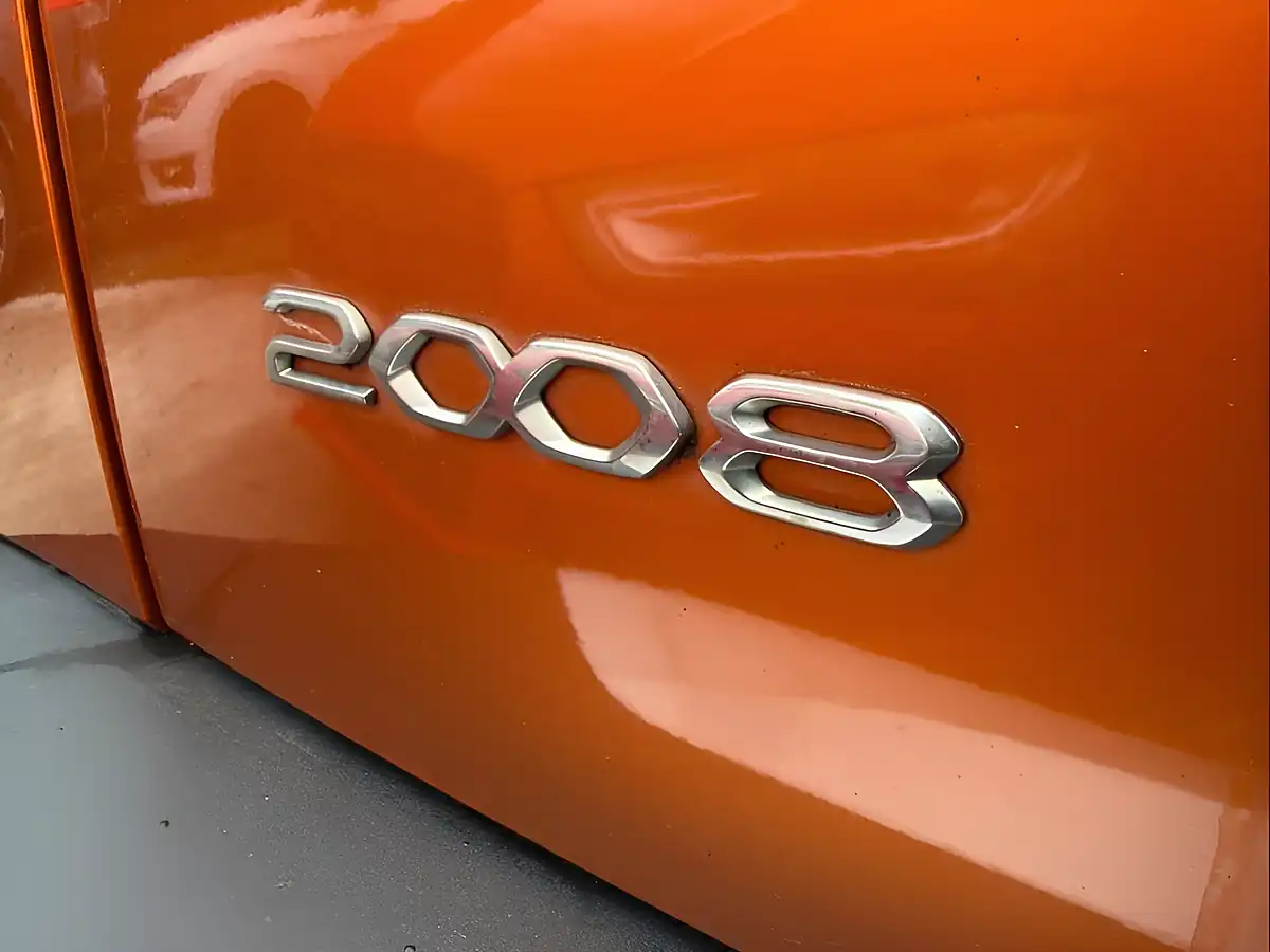 Used 2021 Peugeot 2008 Allure Orange - Interior and Exterior details 18