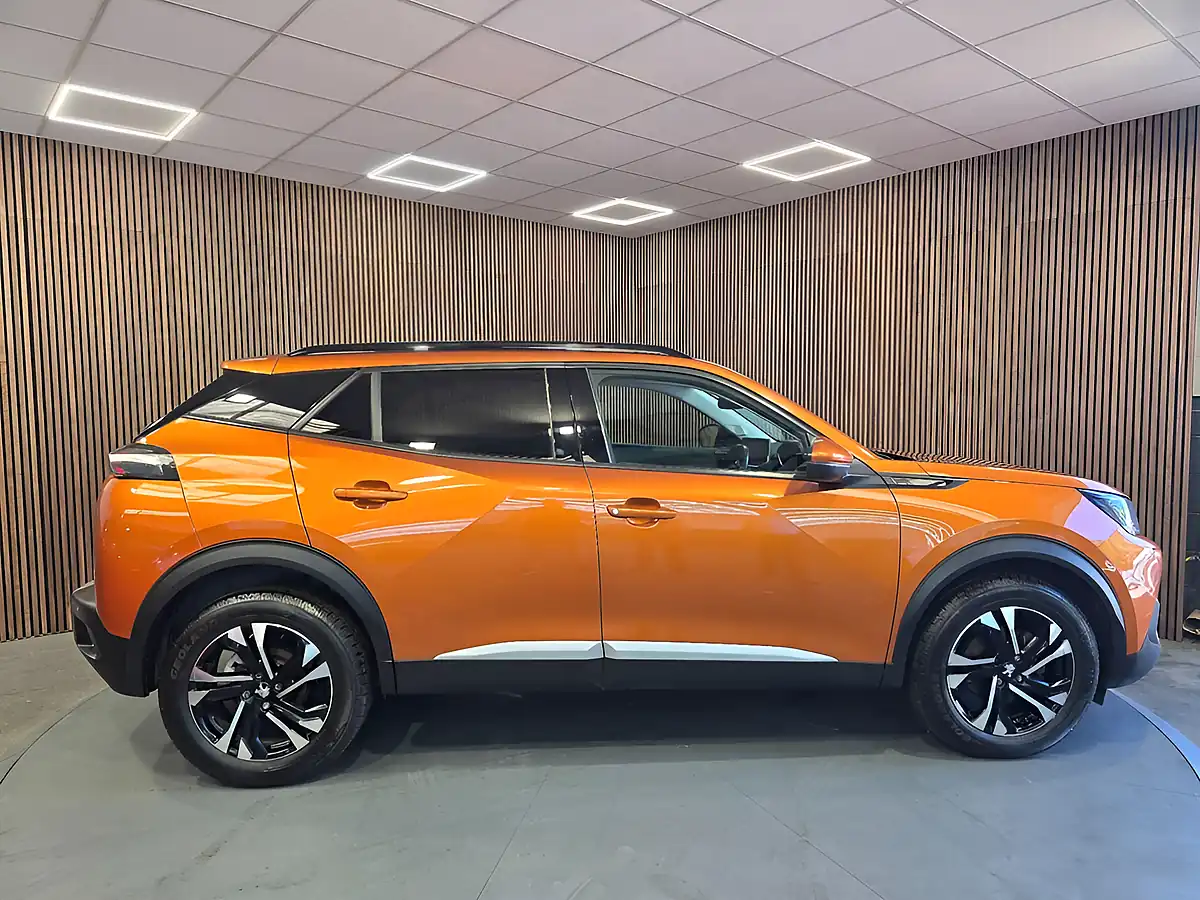 Used 2021 Peugeot 2008 Allure Orange - Interior and Exterior details 7
