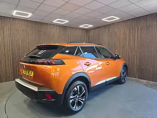 Used 2021 Peugeot 2008 Allure Orange - Interior and Exterior details 8