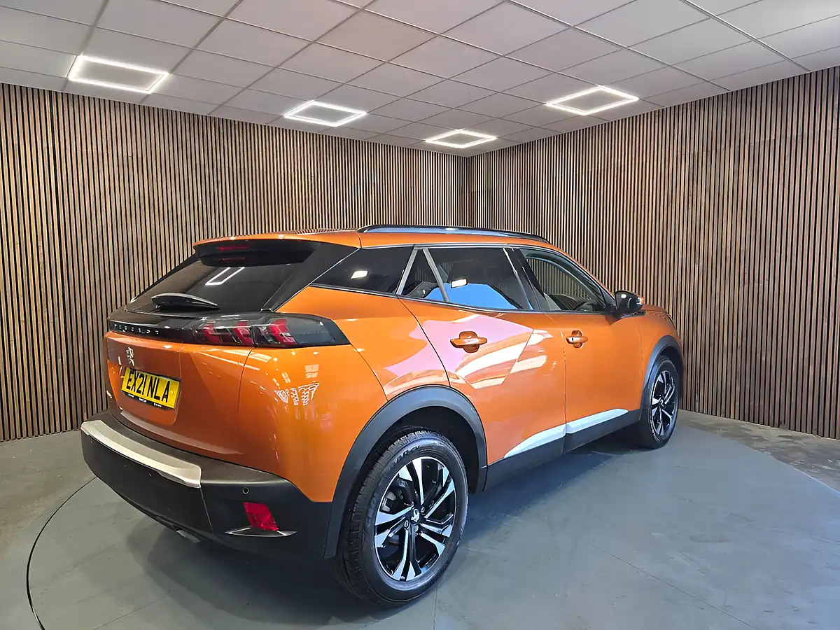 Used 2021 Peugeot 2008 Allure Orange - Interior and Exterior details 8