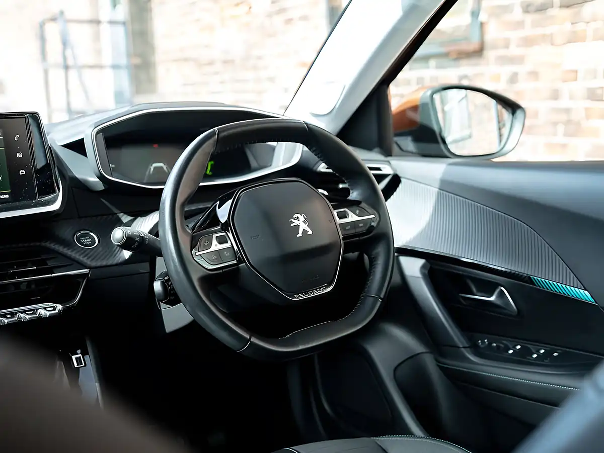 Used 2021 Peugeot 2008 Allure Premium Orange - Interior and Exterior details 4
