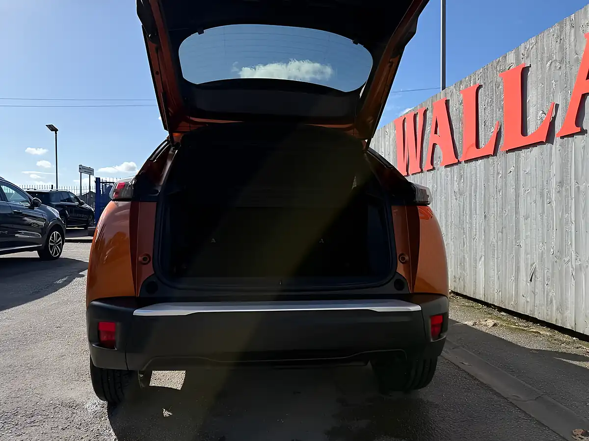 Used 2021 Peugeot 2008 Allure Premium Orange - Interior and Exterior details 16
