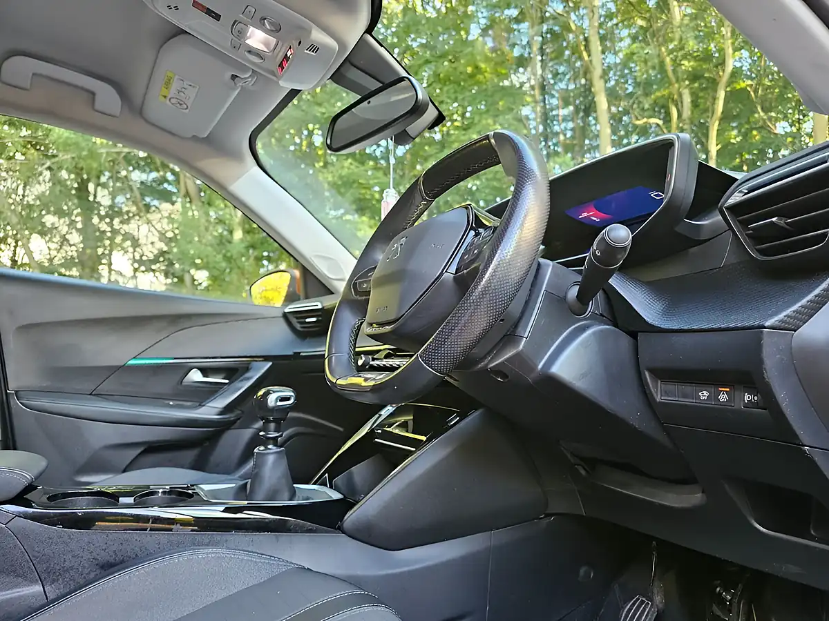 Used 2021 Peugeot 2008 Allure Premium Orange - Interior and Exterior details 19