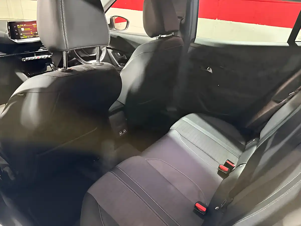 Used 2021 Peugeot 2008 Allure Premium White - Interior and Exterior details 12