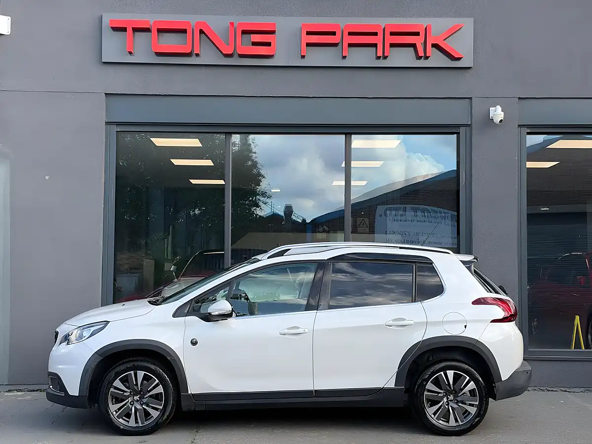 Used 2021 Peugeot 2008 Allure White - Interior and Exterior details 10