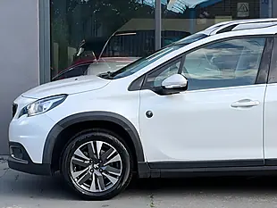 Used 2021 Peugeot 2008 Allure White - Interior and Exterior details 11