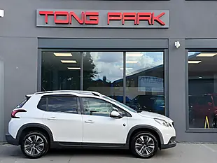 Used 2021 Peugeot 2008 Allure White - Interior and Exterior details 7