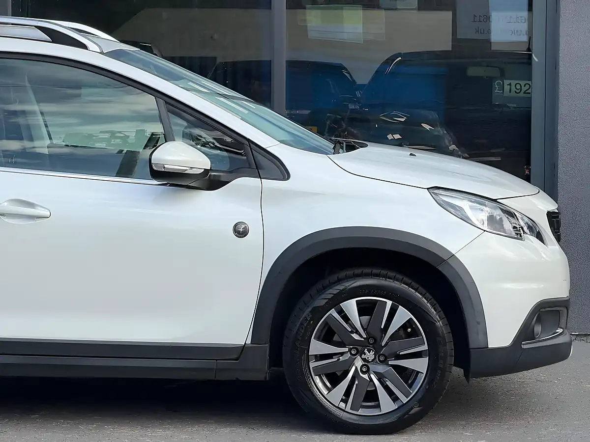 Used 2021 Peugeot 2008 Allure White - Interior and Exterior details 9