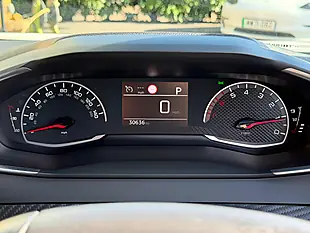 Used 2021 Peugeot 2008 Allure White - Interior and Exterior details 20