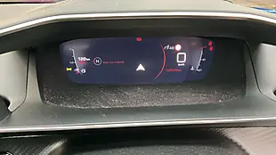 Used 2021 Peugeot 2008 GT Blue - Interior and Exterior details 7