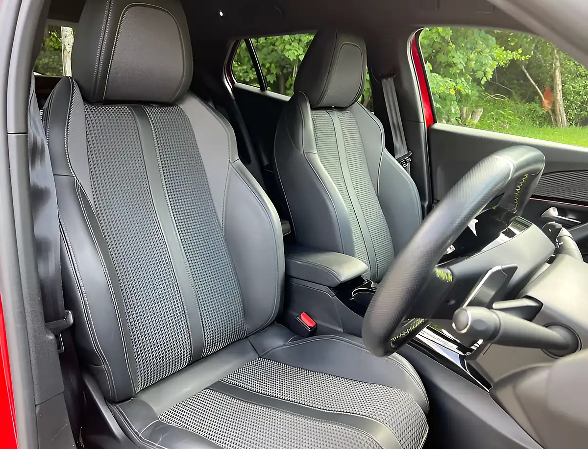 Used 2021 Peugeot 2008 GT Elixir Red - Interior and Exterior details 15