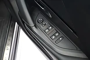 Used 2021 Peugeot 2008 GT Grey - Interior and Exterior details 11