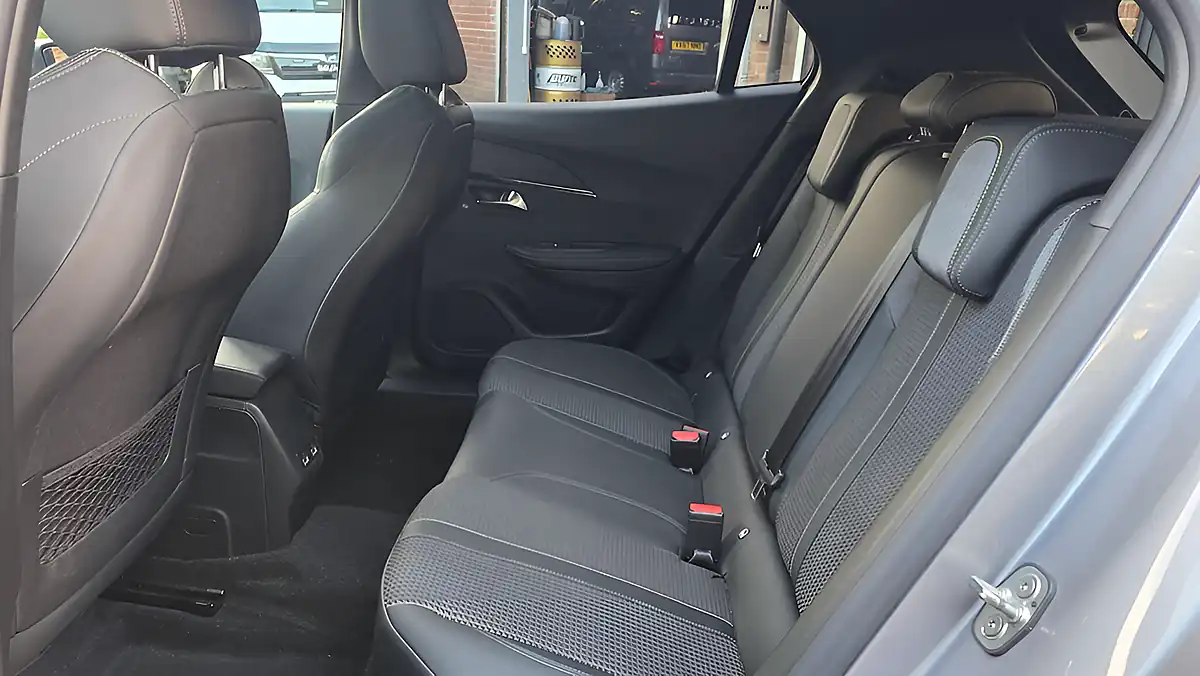 Used 2021 Peugeot 2008 GT Grey - Interior and Exterior details 10